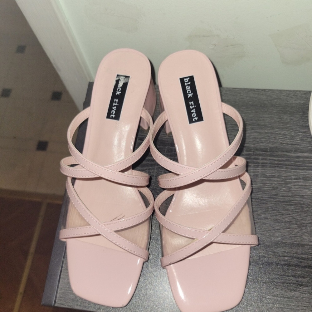 Black Rivet Pink Geometric Strap Sandals